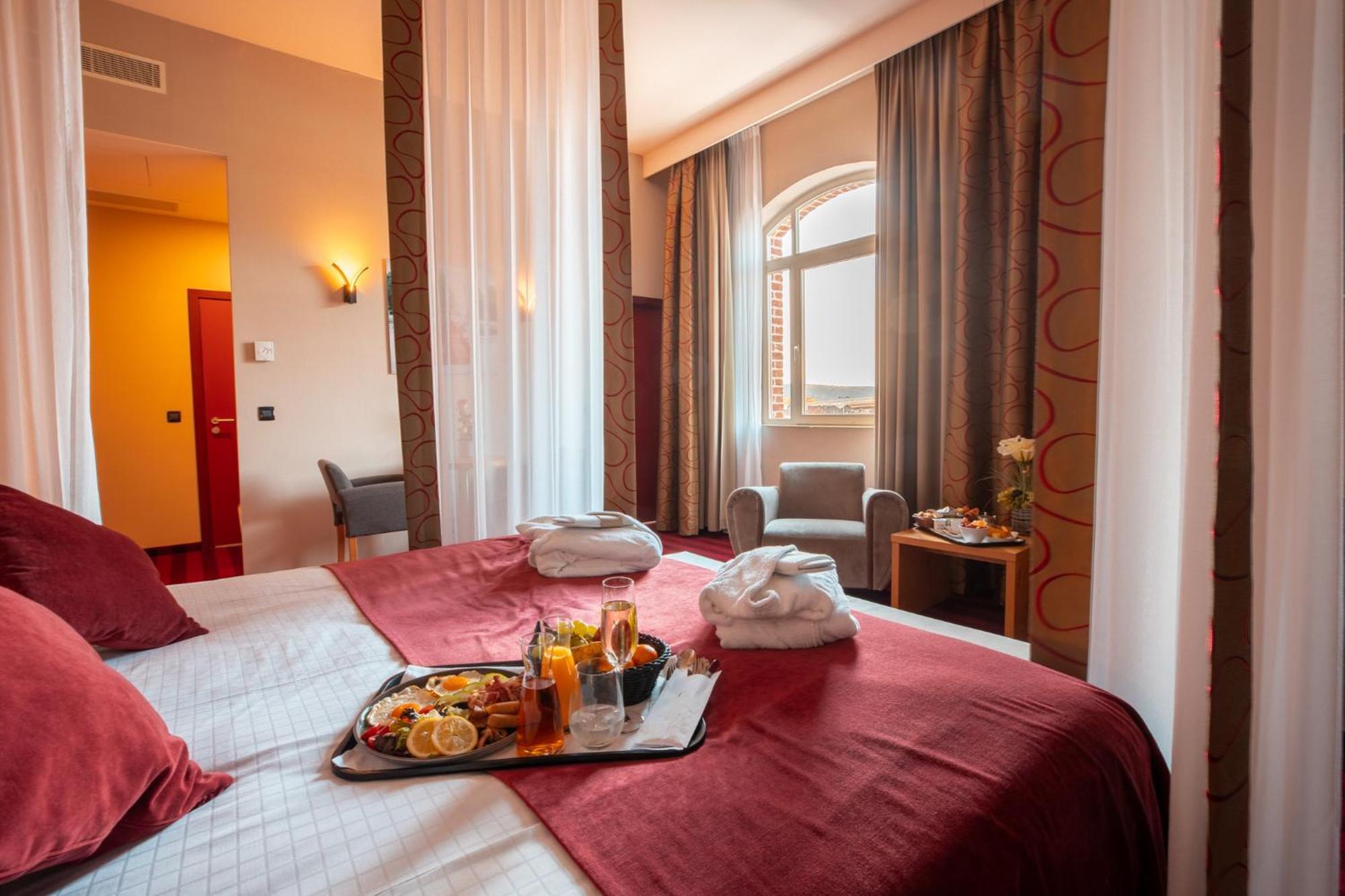 Hotel Verviers Van Der Valk מראה חיצוני תמונה